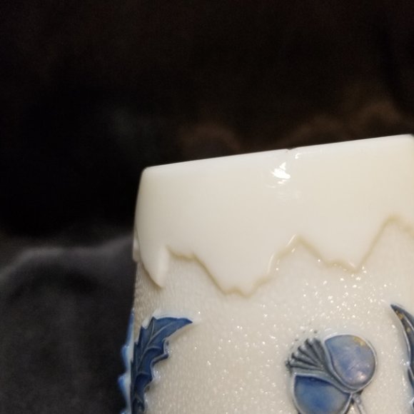 Antique US Glass Delaware Pattern Custard Glass Blue Stained Tumbler - Picture 2 of 5